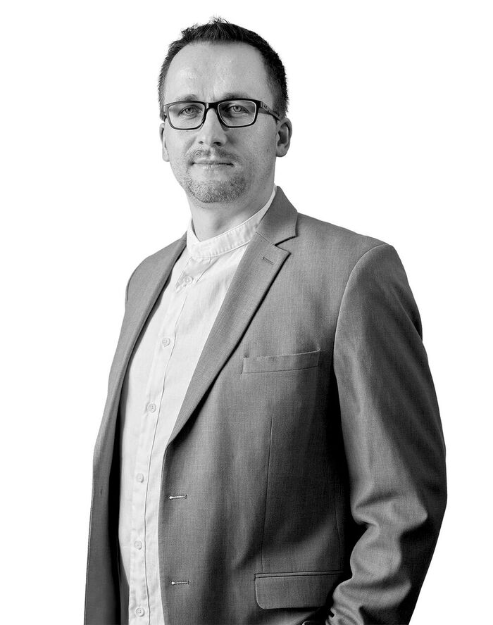 Team | Benjamin Hawlik Team | Benjamin Hawlik